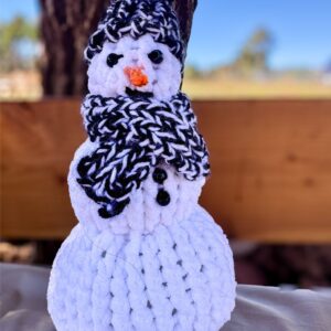 Handmade Crochet Snowman Plush with Hat and Scarf – Winter Holiday Decor